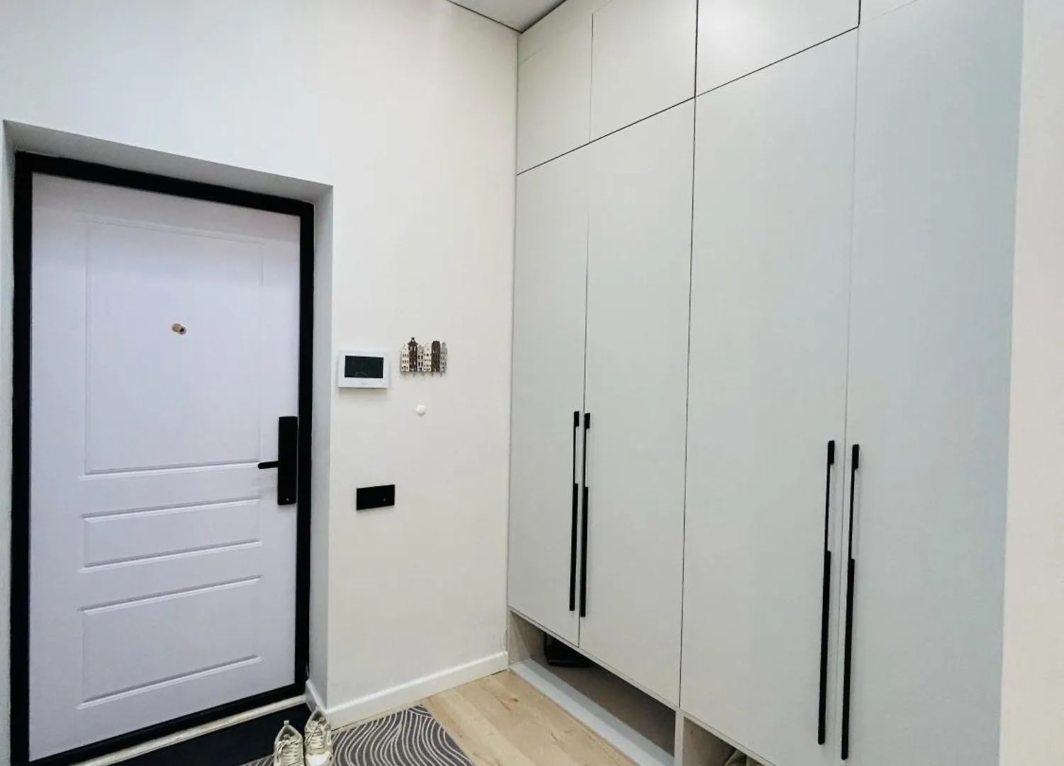 Комфорт И Стиль Для Отдыха И Работы Almaty Apartment