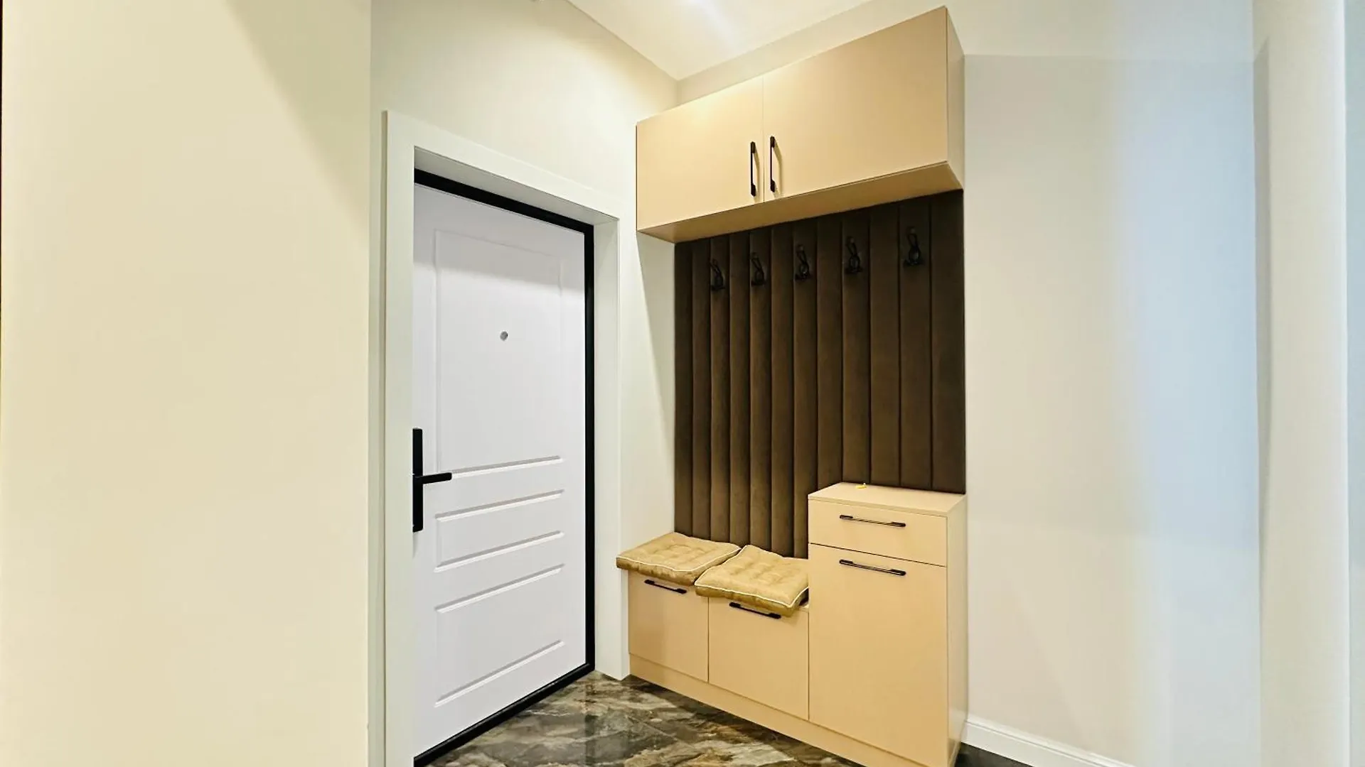 Комфорт И Стиль Для Отдыха И Работы Almaty Apartment