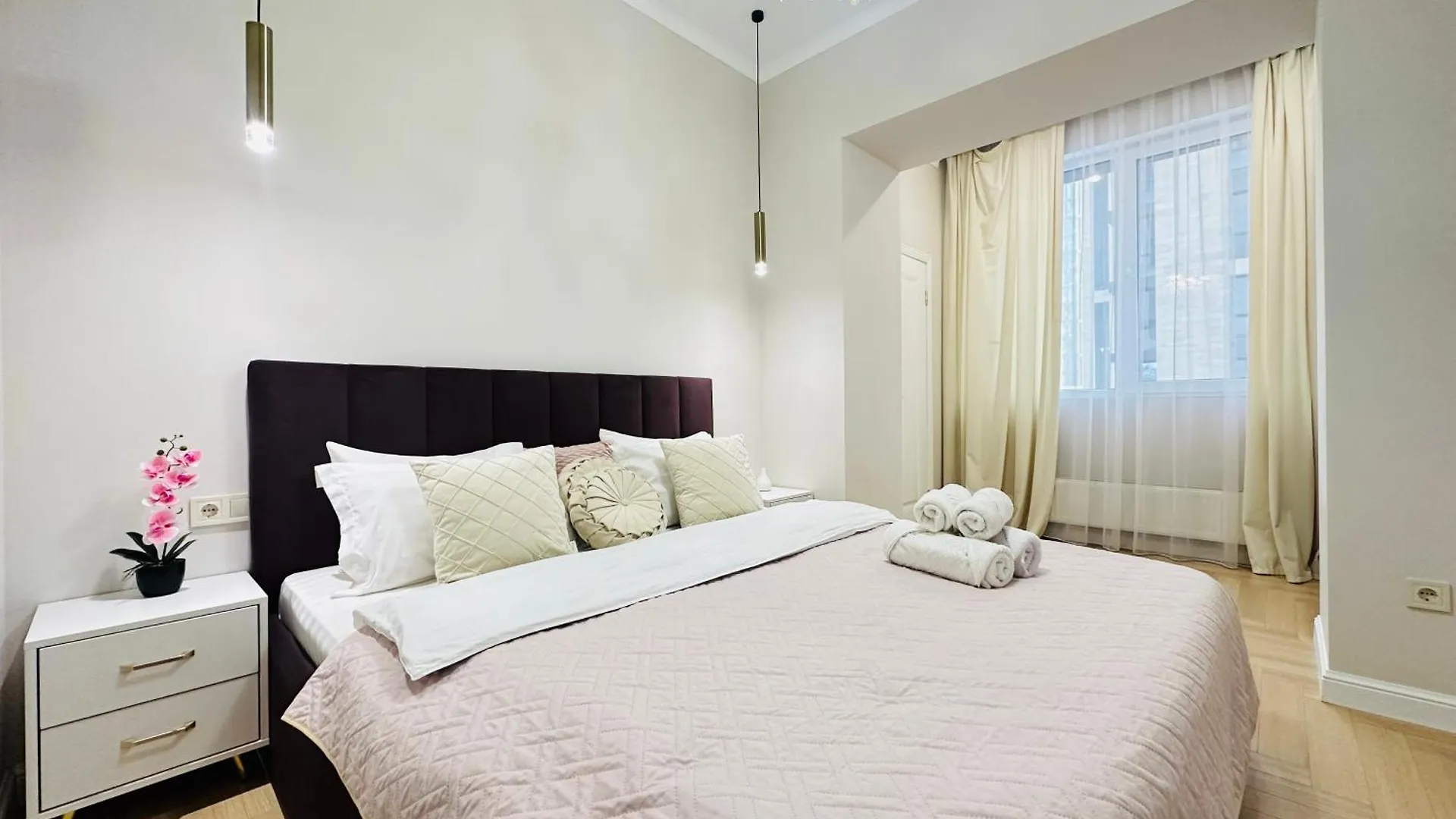Apartment Комфорт И Стиль Для Отдыха И Работы Almaty