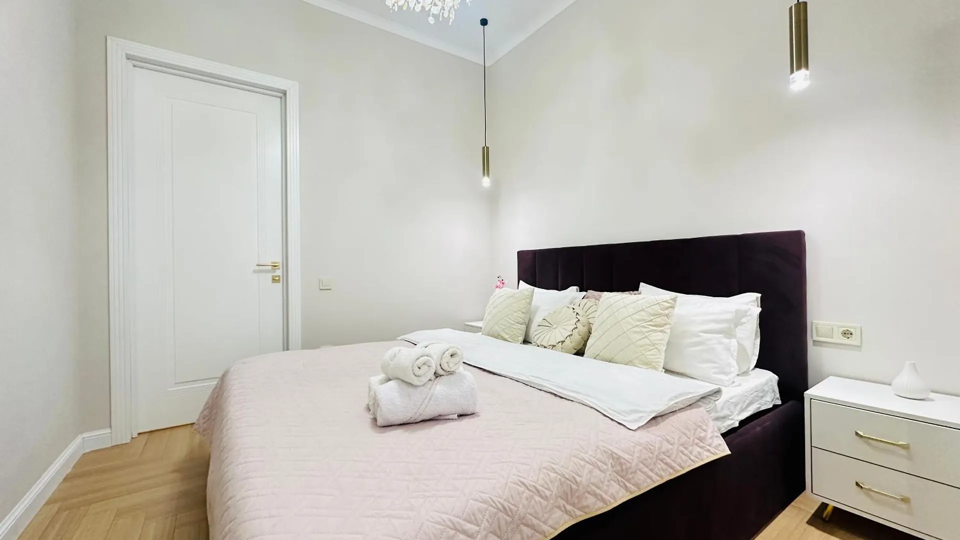 Apartment Комфорт И Стиль Для Отдыха И Работы Almaty Kazakhstan