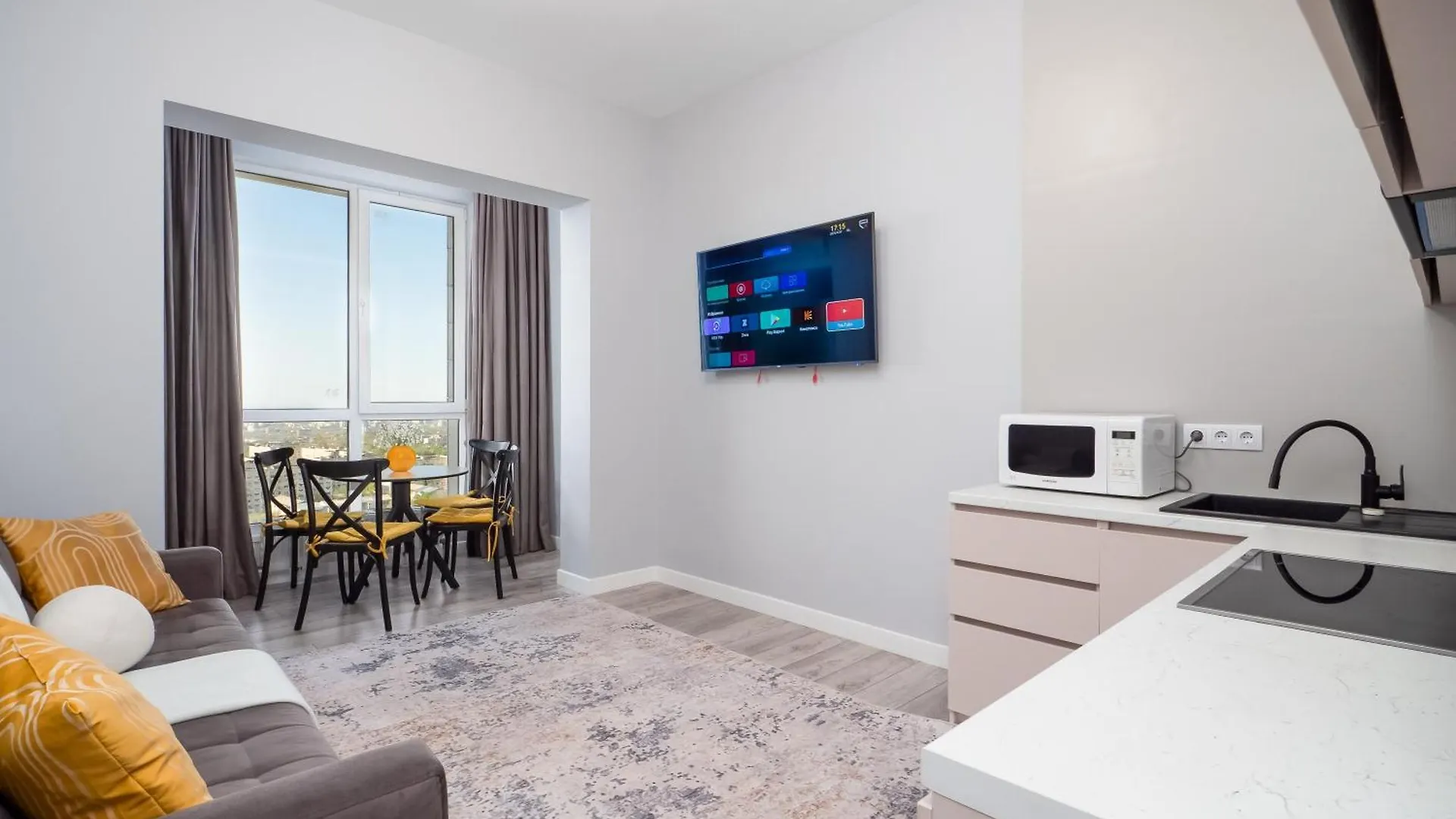 Комфорт И Стиль Для Отдыха И Работы Almaty Apartment